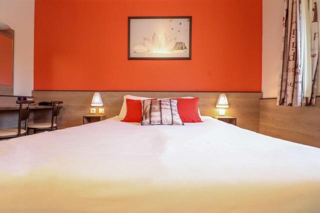 ACE Hôtel Travel Athée sur Cher - A85 Aire du Val de Cher