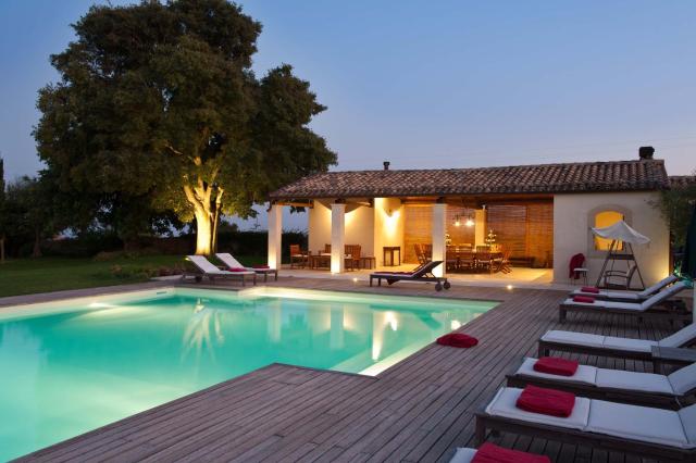 Cammaratini Villa Sleeps 10 Pool Air Con WiFi
