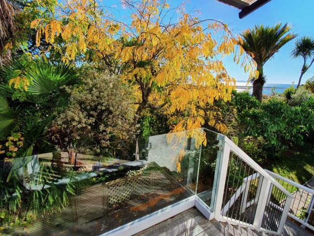 Kimberley Two - Nelson Waterfront Apartment