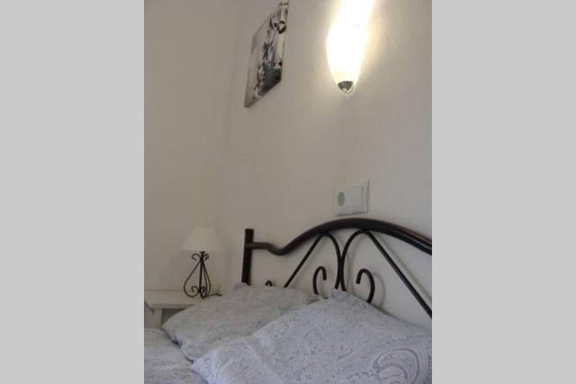 Apartamento al lado de la playa con parking y jardín