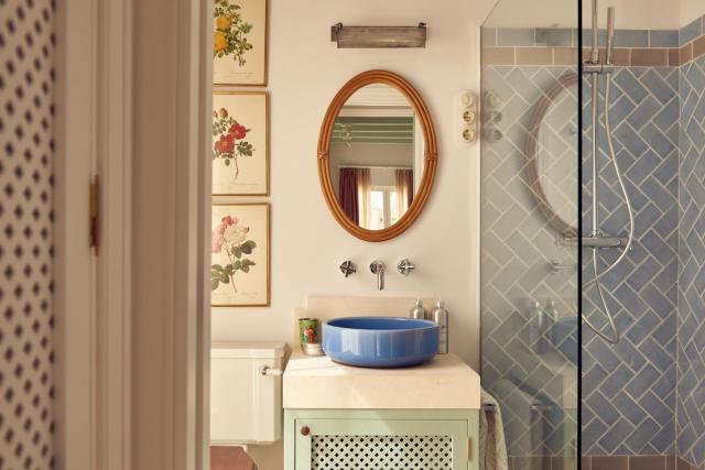 Cristine Bedfor Mahon Boutique Hotel