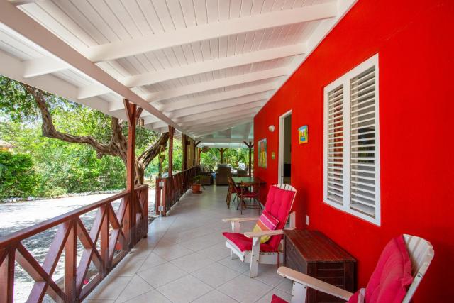 Piscadera Bay bungalow Kolibri
