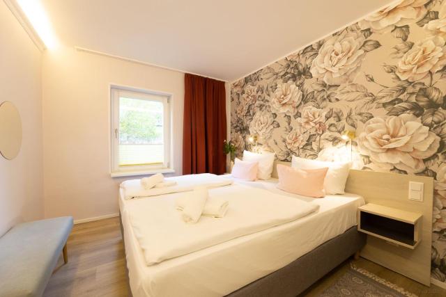 Little Suite Apartments