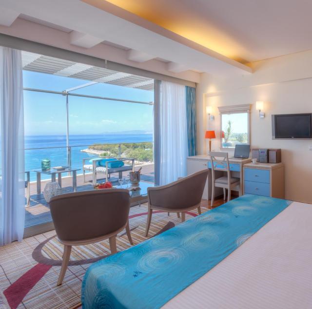 Tropical Hotel Seafront Boutique