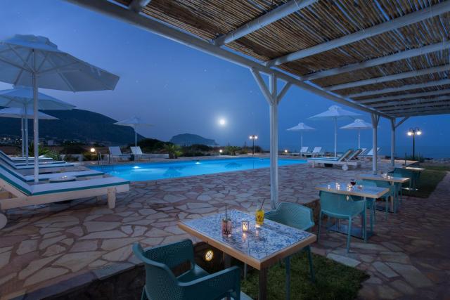 Venti Seaside Adult Hotel