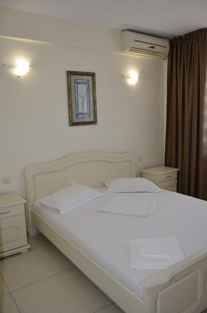 Hotel Impact