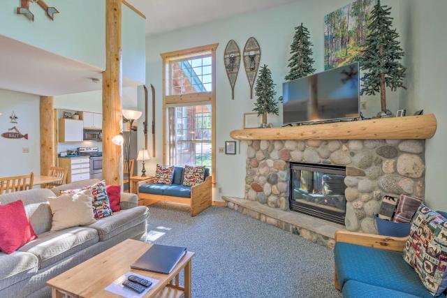 6 Mi to Turquoise Lake: Retreat w/ Covered Deck!