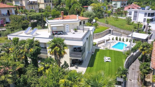 Villa Perla with swimming pool, Lovran - Opatija