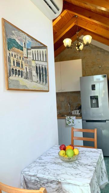 Laura Studio Apartman
