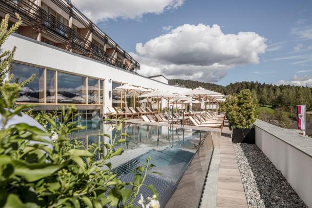 NIDUM - Casual Luxury Hotel