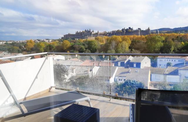 Les Suites du Saint Nazaire, vue panoramique sur la Cité Médiévale - Les Balcons de la Cité