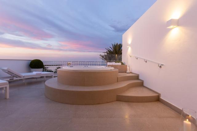 Grotta Palazzese Beach Hotel