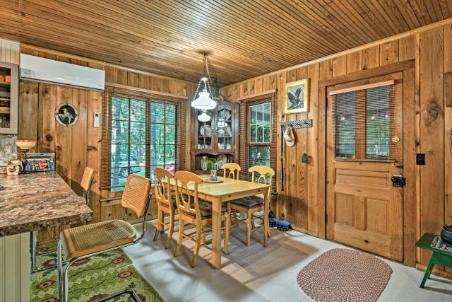 Pet-Friendly 'One Crow Cottage' in Harbor Springs!