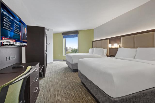 Hotel 1200