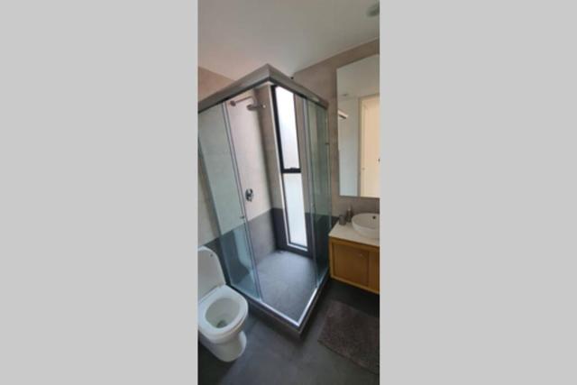 Increible Loft frente al WTC, Napoles