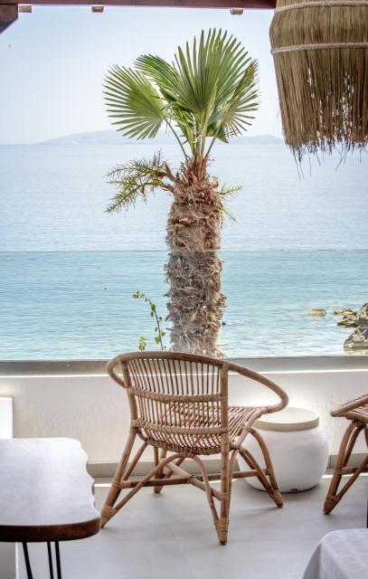 Laia Seafront Luxury Apartments