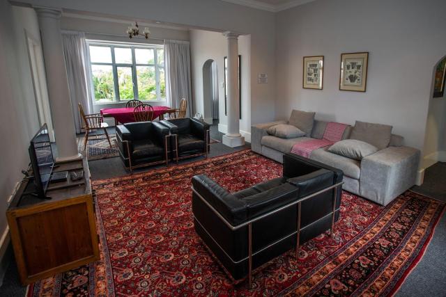 Harcourt Lodge
