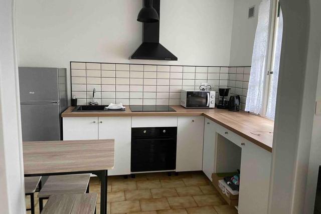 Appartement chaleureux au cœur d un village classé
