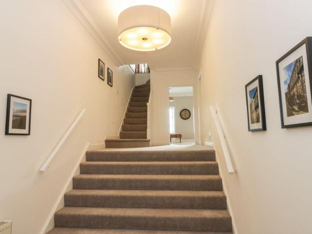 7a Belvoir Terrace