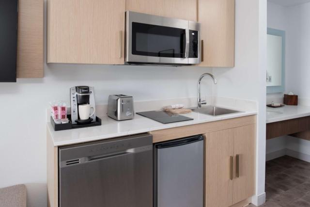 Best Western Premier Keizer Salem Hotel