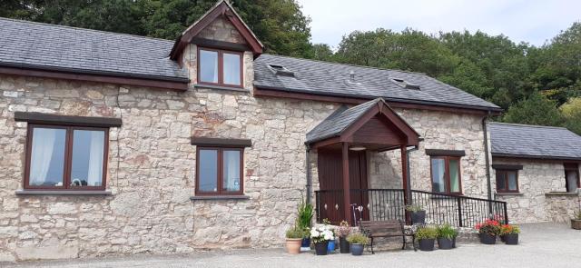 Henblas Holiday Cottages