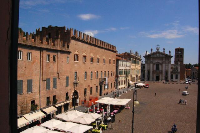 Hotel dei Gonzaga, MantegnaHotels
