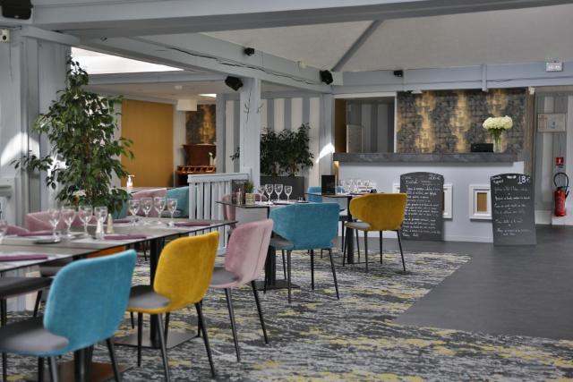 Logis Hôtel Restaurant - Le Clos Deauville Saint Gatien