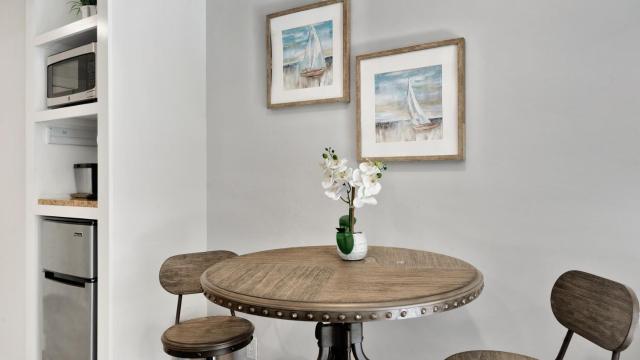 East Hampton House Resort