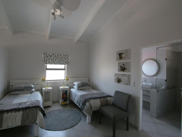 Albatross Guesthouse