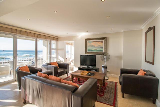 Third floor sea facing 2 bedroom apartment with balcony