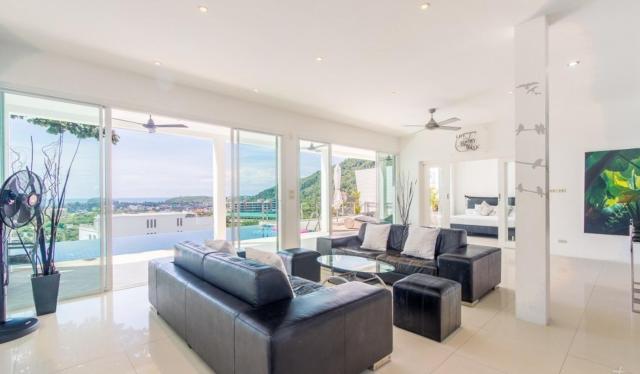 Villa Ginborn 5 bedroom Pool Villa with Sea View in Kata Beach