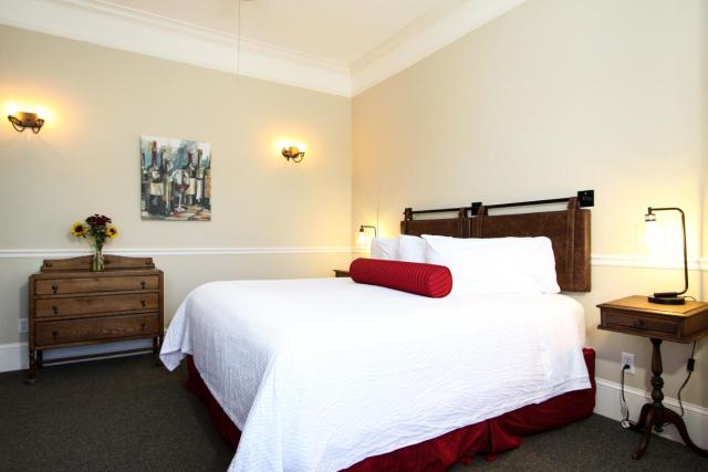 The Inn at 161