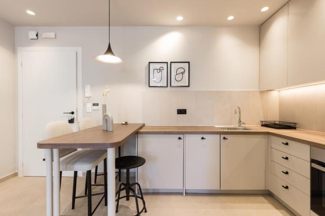 Luxury Apartments in Plaka by UPSTREET