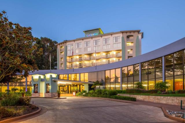 Crowne Plaza Cabana Hotel by IHG