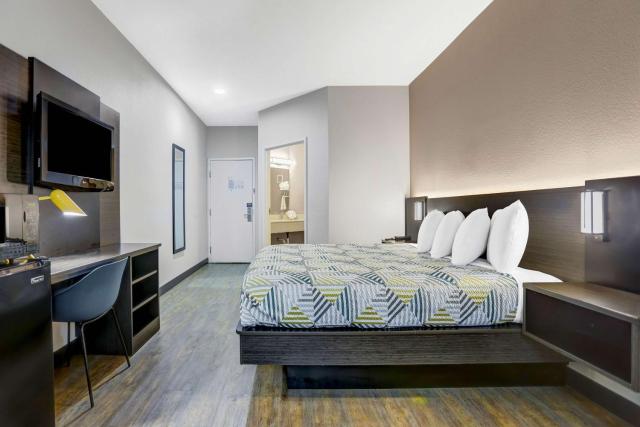 Motel 6-Weatherford, TX