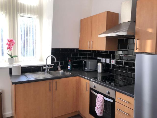 4 bed city centre flat