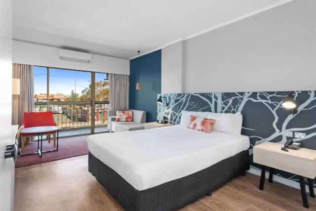 The Plaza Hotel Kalgoorlie