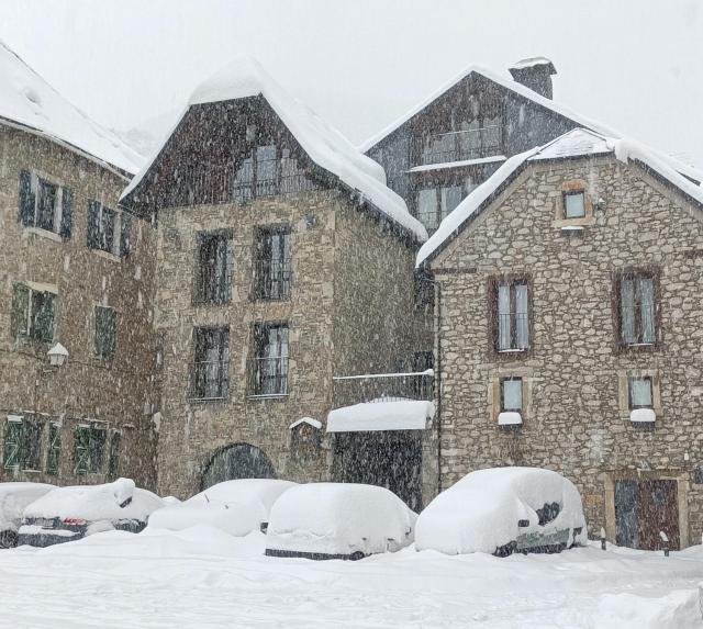 Hotel Valle De Izas