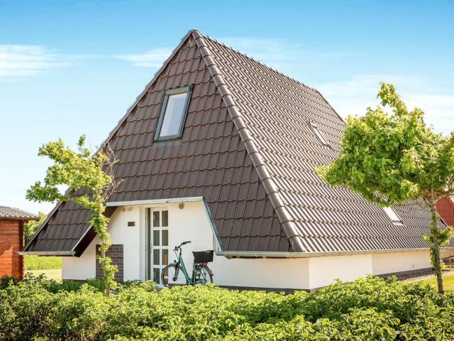 Holiday Home Cuxland Ferienpark-3 by Interhome