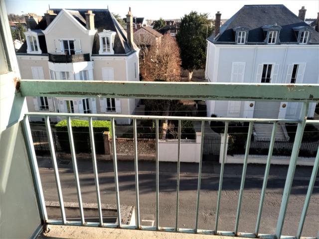 APPARTEMENT PROCHE GARE ET CENTRE VILLE