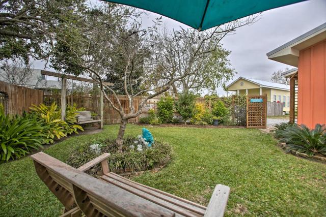 Old Town Getaway, Walk to Shopping, Dining & Bay!