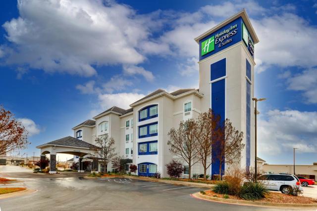 Holiday Inn Express & Suites - Ardmore by IHG