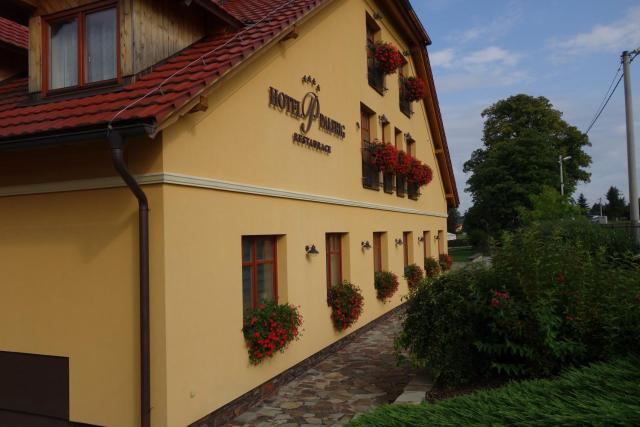 Hotel a restaurace Palfrig