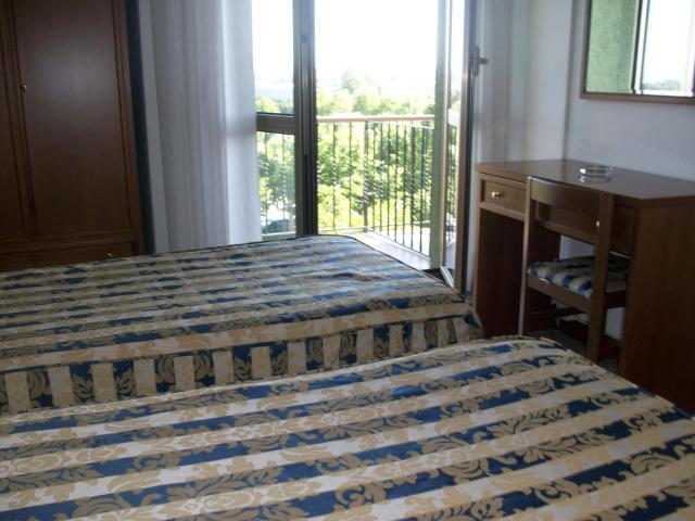 HOTEL SANTOROTTO di FABIO TERROSI