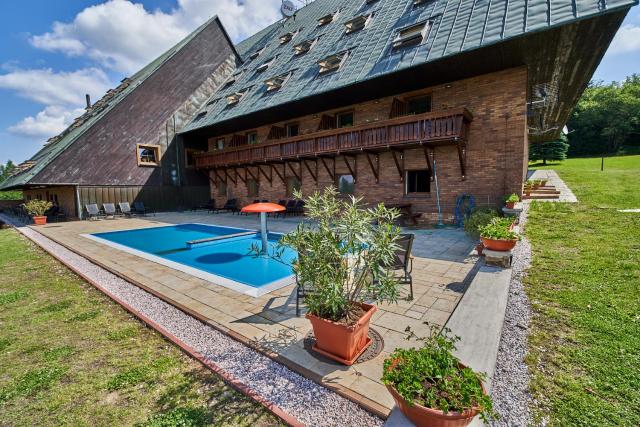 Aparthotel Žalý