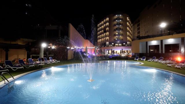 Lotus Luxor Hotel