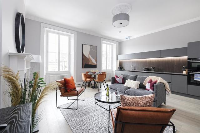 JOIVY Luxurious Apt on Notable George Street