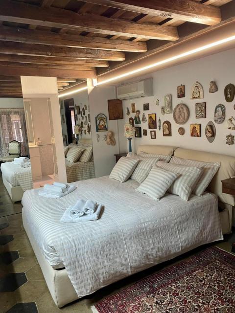 Penelope's House