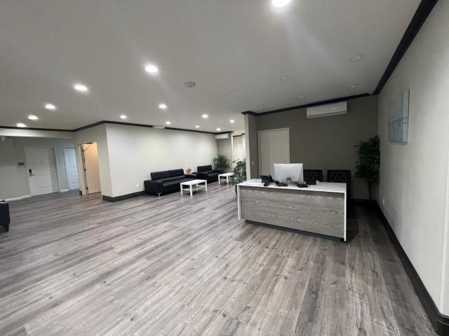 ASPIRE INN & SUITES Orange