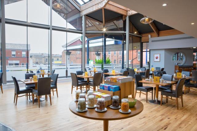 Holiday Inn Bolton Centre by IHG